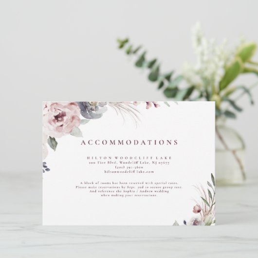 Rustieke stoffige roze boho bloemen accommodaties informatiekaartje (Staand voorkant)