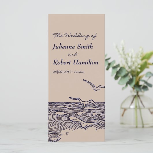 Rustieke strand oceaan golven bruiloft ceremonie p programmakaart (Staand voorkant)