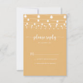 Rustieke String Lights Gele Kalligrafie RSVP Kaartje (Voorkant)