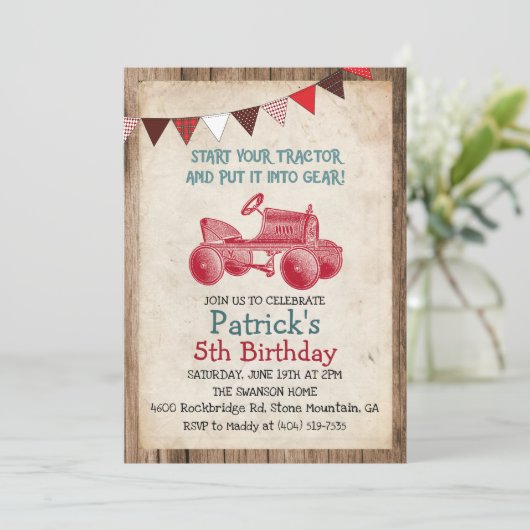 Rustieke  Tractor Boy Verjaardagsuitnodiging Kaart (Staand voorkant)