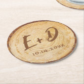 Rustieke trouwdatum houten plak Initialen Monogram Ronde Kartonnen Onderzetter (Gebogen)