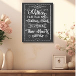 Rustieke Typografie Mother's Love Chalkboard Canvas Afdruk<br><div class="desc">De liefde van een moeder kent geen einde. Nu kunt u de gelukkige tijden en herinneringen vieren met dit faux krijtbord art teken. Creëer om te lijken op krijtkunst, is dit bord een perfecte aanvulling op een eethoek van een vintage, een land of een boerderij. Een leuk cadeau voor kerst...</div>