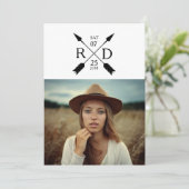 Rustieke Urban Arrow Graduation Party Uitnodigen Kaart (Staand voorkant)