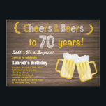 Rustieke verrassingsjuichen en bieren 70e verjaard kaart<br><div class="desc">Rustic Surprise Cheers and Beers 70ste verjaardag uitnodiging. Verjaardag voor volwassenen. Biertje voor mannen. Krijtbord zwart-witte achtergrond. Voor verdere aanpassing klikt u op de knop "Aanpassen" en gebruikt u onze ontwerptool om deze sjabloon te wijzigen.</div>