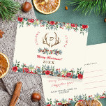 Rustieke waterverf familienaam monogram Kerst Briefkaart<br><div class="desc">Rustieke elegante hertengewei en waterverf seizoensgebonden bloemige monogram familie gepersonaliseerde traditionele kerstvakantie wenskaart met volledig bewerkbare tekst met koraalrood,  ivoorcrème,  bordeaux en groene bloemranden met seizoensgebonden winterbloemen,  dennenappels,  zilvertakken,  hulstbessen en loof over een effen ivoren achtergrond.             Gemakkelijk aan te passen met uw familienaam,  initiaal,  tekst,  afzenderadres en jaar!</div>