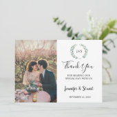 Rustieke waterverf verlaat monogram foto bruiloft bedankkaart (Staand voorkant)