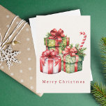 Rustieke Waterverf Vintage Kerst Cadeaus Notitiekaartje<br><div class="desc">Rustieke Waterverf Vintage Kerst Cadeaus Note Kaart Een eenvoudig, modern en stijlvol kerstvakantie ontwerp. kerstcadeaus en vakantiegroen vormen dit prachtige waterverf-ontwerp. De achterkant van deze notitiekaart is een neutraal ivoorwit met een gedurfde vakantierode typografie. Het bericht op deze kaart kan worden aangepast. Personaliseer deze kaart met de achternaam van je...</div>