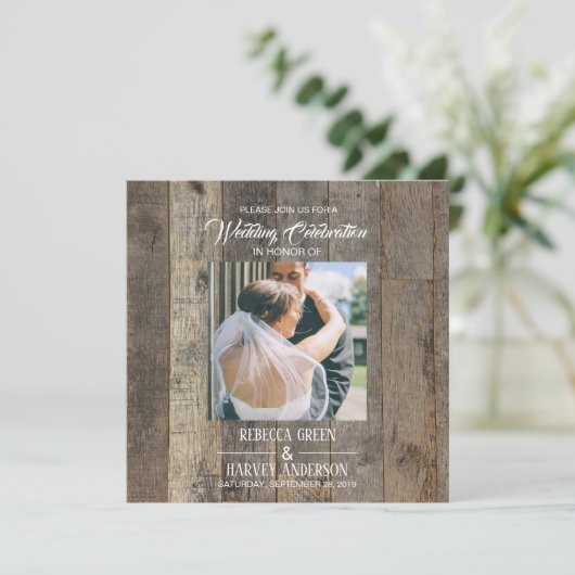 rustieke westerne land houtnerf schuur bruiloft kaart (Staand voorkant)