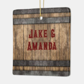 Rustieke Whiskey Keg gepersonaliseerd Keramisch Ornament (Links)
