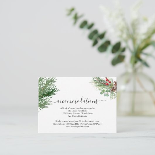 Rustieke Winter Berry Pine Greenery bruiloft Informatiekaartje (Staand voorkant)