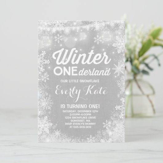 Rustieke Winter ONEderland Verjaardag Uitnodiging  (Staand voorkant)