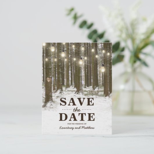 Rustieke Winter Woodland Tree Save the Date Aankondigingskaart (Staand voorkant)