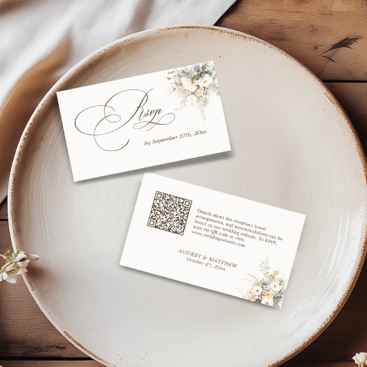 Rustieke Witte Bloemen Wedding RSVP QR Code Informatiekaartje