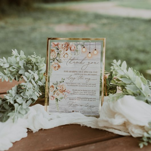 Rustieke witte houten bloemendank u plaats instell menu