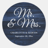 Rustieke Wood Navy Blue Mr en Mrs Wedding Ronde Sticker (Voorkant)