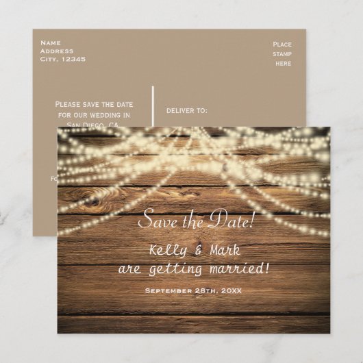 Rustieke Wood & String Lights Save The Date Briefk Aankondigingskaart (Voorkant / Achterkant)