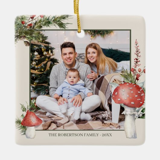 Rustieke Woodland Christmas Mushrooms Foto Keramisch Ornament (Voorkant)