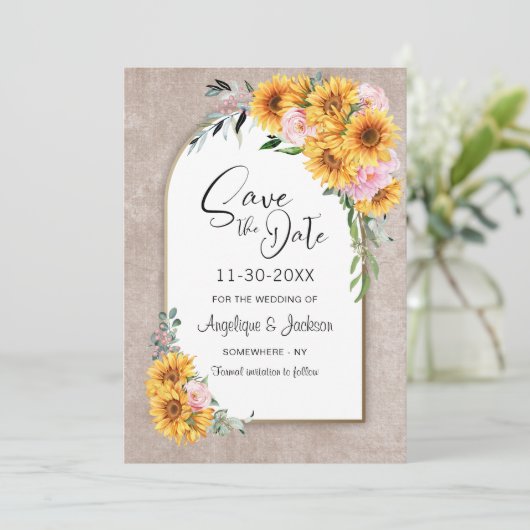 Rustieke Zonnebloem Boog Wedding Save The Date (Staand voorkant)