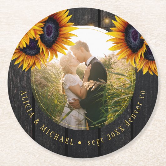 Rustieke zonnebloem bruidegom foto bruiloft gunst ronde kartonnen onderzetter (Voorkant)