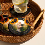 Rustieke zonnebloem bruidegom foto bruiloft gunst ronde kartonnen onderzetter<br><div class="desc">Rustiek land bruiloft ronde foto gepersonaliseerde drink onderzetter gunst cadeau met geel gouden zonnebloem boeketten over een donkerbruin schuurhout met snaren van twinkle lichten.           Gemakkelijk aan te passen met jouw tekst en foto!           Het kan een  aandenken cadeau zijn voor een nieuw stel.</div>