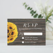 Rustieke Zonnebloem Donker Hout Achtergrond Huweli RSVP Kaartje (Staand voorkant)