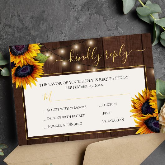 Rustieke zonnebloem elegant gouden script hout bru RSVP kaartje