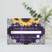 Rustieke zonnebloem hout Paarse bruiloft RSVP Kaartje (Staand voorkant)