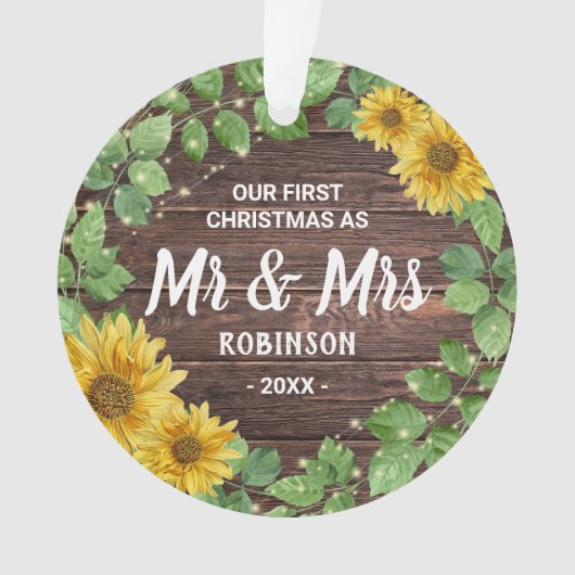 Rustieke Zonnebloem Mr & Mrs Onze 1e Kerstmis Ornament (voorkant)