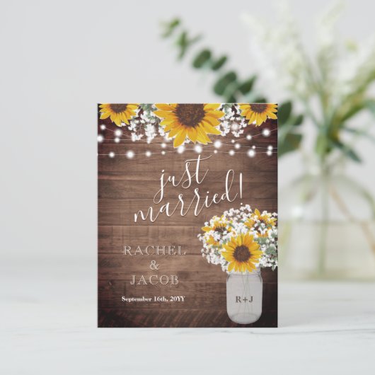 Rustieke Zonnebloemen Jar Lights Bruiloft uitnodig (Staand voorkant)