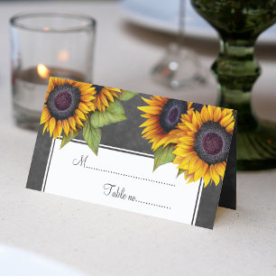 Rustieke zonnebloemen krijtbord trouwtafel plaats plaatskaartje