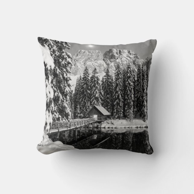 Rustieke zwart-wit Mountain Cabin Photo Decor Kussen (Voorkant)