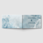 Rustig Blauw Aquarel Wolken Gastenboek (Volledig)