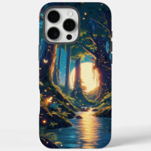 Rustig bos met oude bomen en maanontwerp