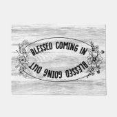 Rustig hout zonder houten bedekking, dat uit de be deurmat (Voorkant)