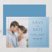 Rustig lichtblauw minimalistisch foto save the date (Voorkant / Achterkant)