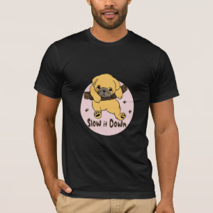 Rustig maar, Kawaii, een schattige puppy die aan e T-shirt