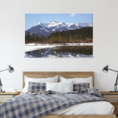 Rustig reflecteren in Vermilion Lakes, Alberta Canvas Afdruk (Insitu (Slaapkamer))