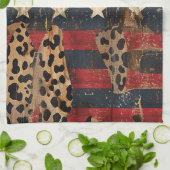 Rustige Amerikaanse vlag luipaardprint (3) Theedoek (Gevouwen)