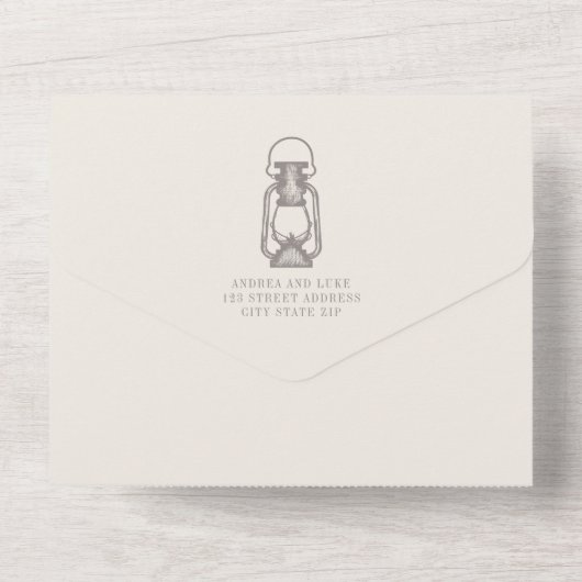 Rustige Amethyst Lantern QR Code RSVP All In One Uitnodiging (Achterkant)