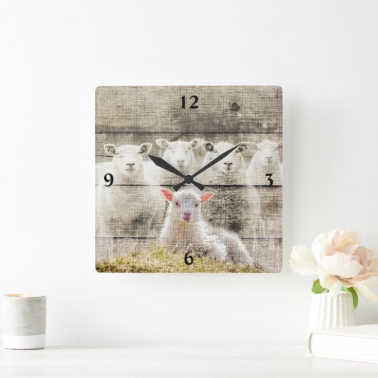 Rustige Baby Lamb Burlap Square Wall klok (Huis)