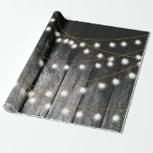 Rustige Barn Black Wood Gold String Lights Cadeaupapier (Uitgerold)