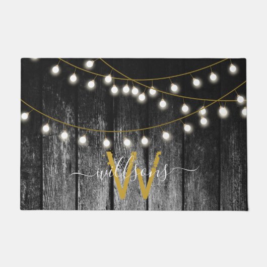 Rustige Barn Black Wood Gold String Lights Monogra Deurmat (Voorkant)