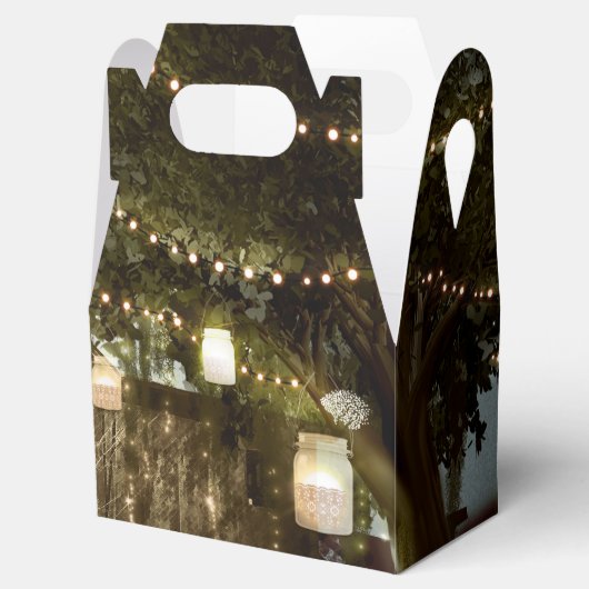 Rustige Barn & Tree Lights Wedding Favor Boxes Bedankdoosjes (Geopend)