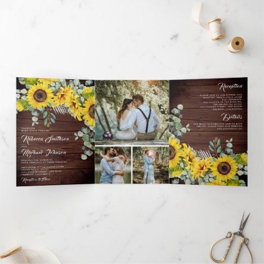 Rustige Barn Wood Sunflower Eucalyptus Wedding Drieluik Uitnodiging (Binnen)