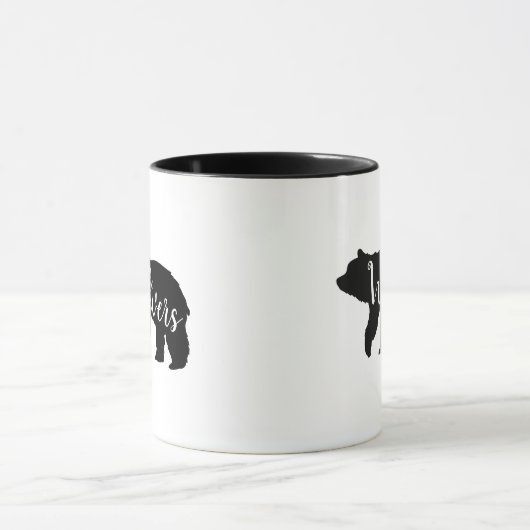 Rustige Beer Family Monogram Mok (Midden)