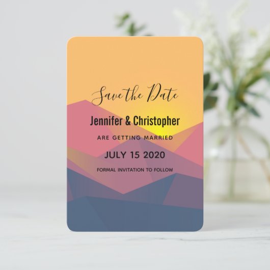 Rustige bergen Geometrische minimalistische bruilo Save The Date (Staand voorkant)