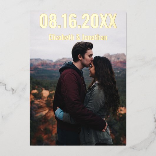 Rustige bergen sparen de datum folie uitnodiging (Voorkant)