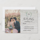 Rustige bladeren op monogram foto RSVP Wedding Kaart (Voorkant)