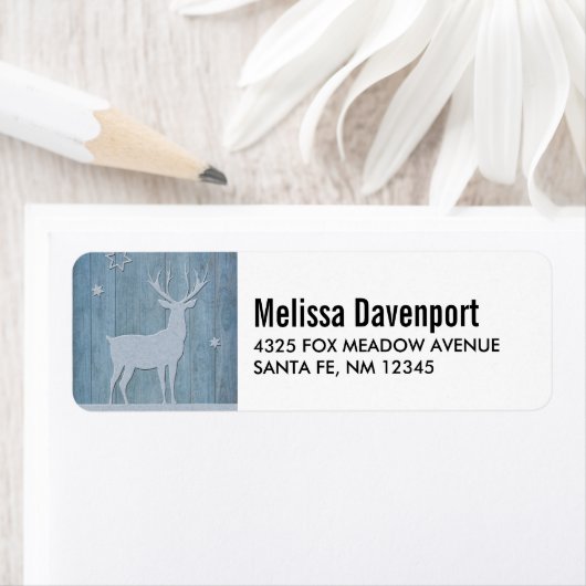 Rustige Blauwe Wood Reindeer Country Kerstmis Etiket (Insitu)