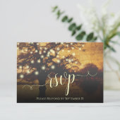Rustige bomen en lights Golden Faux Parchment Wedd RSVP Kaartje (Staand voorkant)